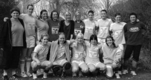 9 Handball Unsere B-Jugend war 2008-2009 Kreisoberligameister Titelbild